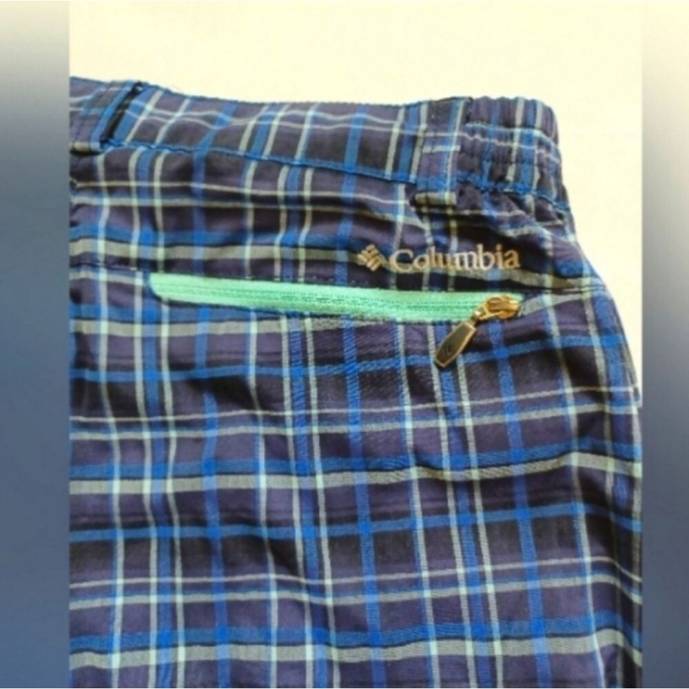 Columbia Plaid Capri Shorts Blue Turquoise Gray with Zippered Pockets - Picture 10 of 13